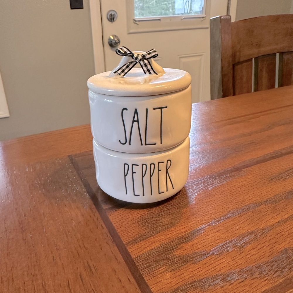 Rae Dunn salt and pepper
